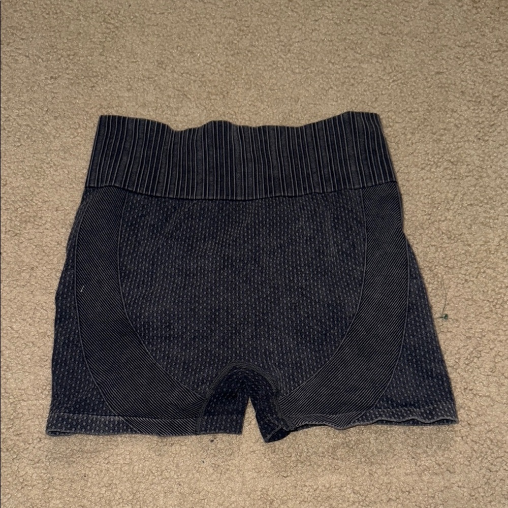 Ribbed Contour Gym Shorts